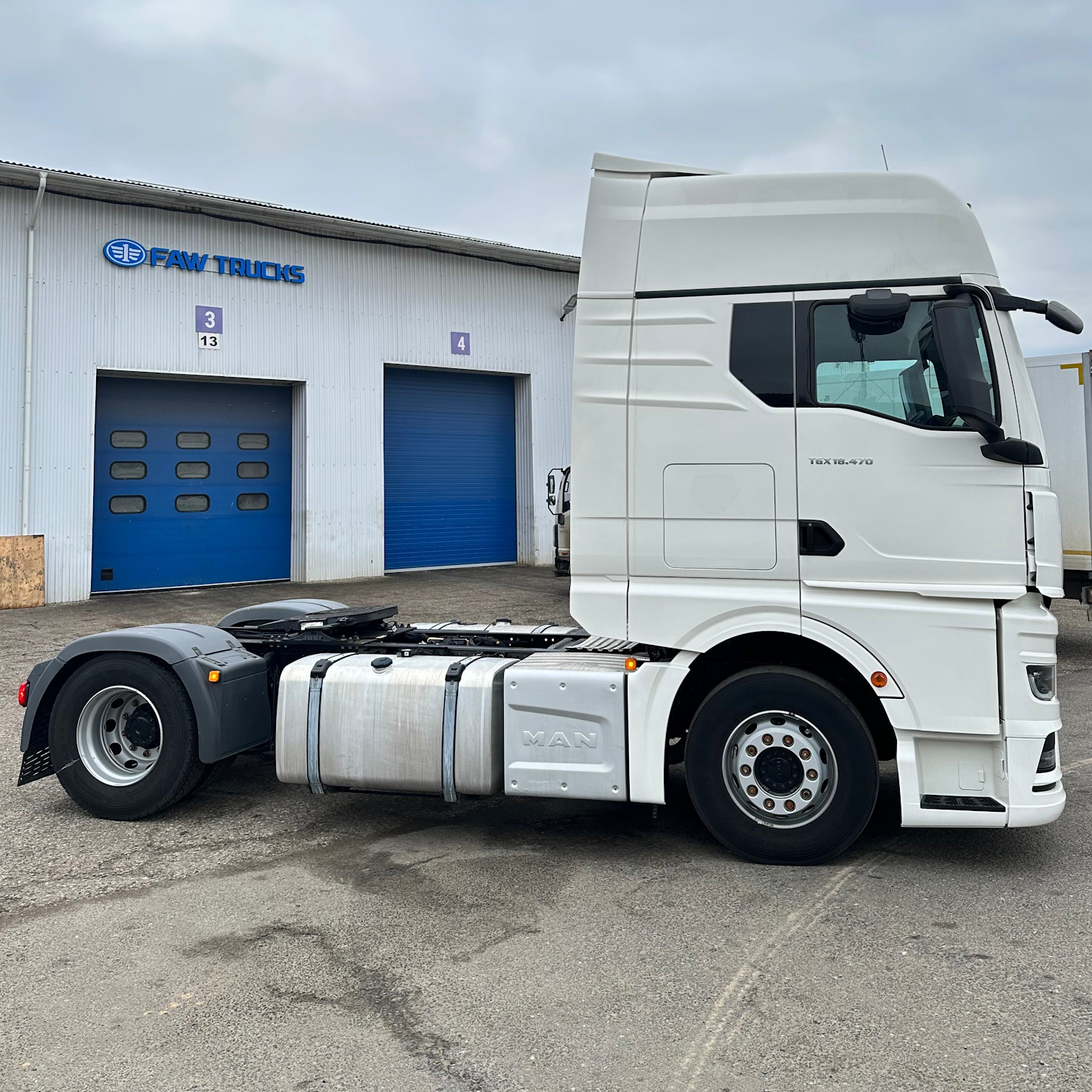 TGX 18.470 ВL SA